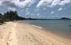 800 sqm of Pure Beachfront Land at Lipa Noi