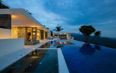 Contemporary 5-Bed Sea View Villa, North-West, Bang Por
