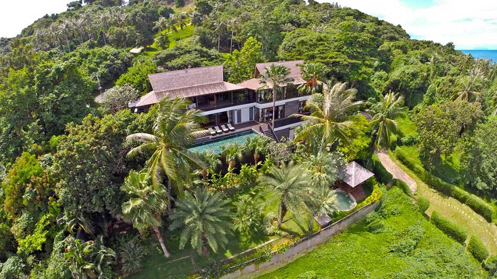 Luxury 4-Bed Waterfront Villa - 12,000 sqm of Oceanfront Land, South West Coast