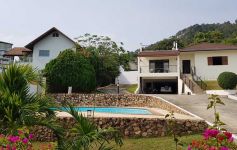Stand-Alone 4-Bed Garden Pool Villa on large land plot, Plai Laem