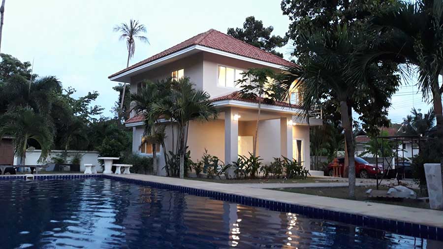 3-Bed Detached House, Shared Communal Pool, Bang Kao