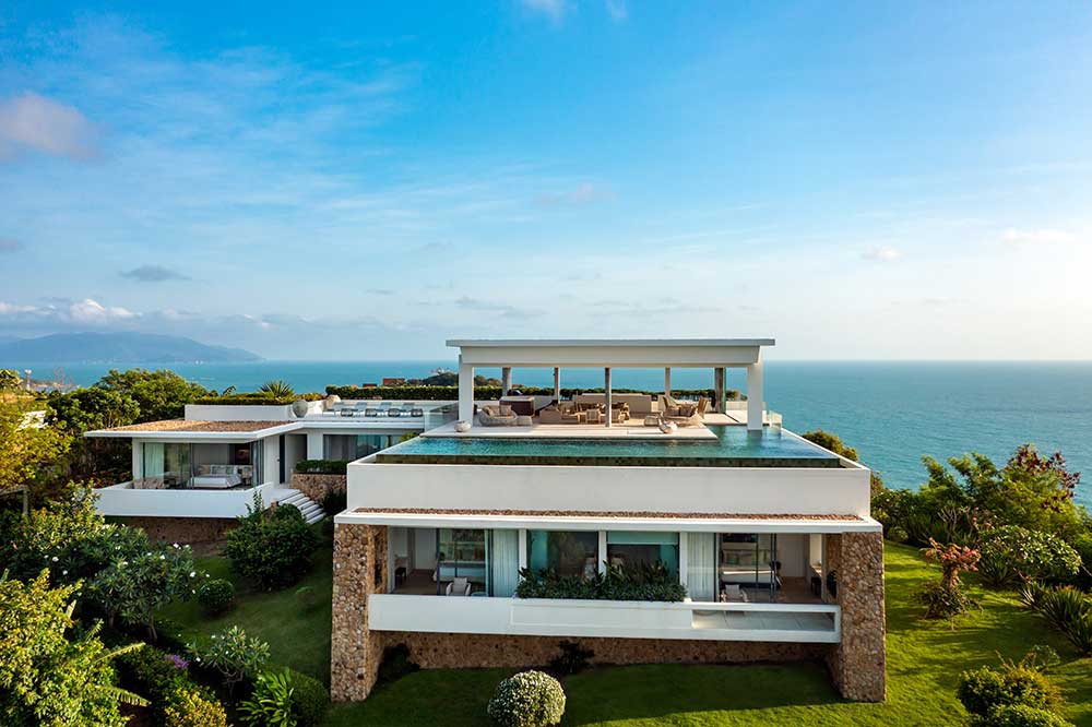 High-End 5-Bed Contemporary Sea View Estate Villa, Choeng Mon