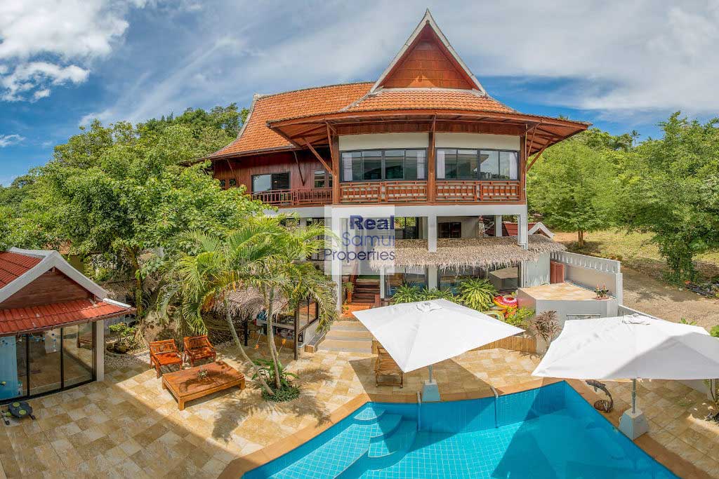 Unique 5-Bed Garden Pool Villa, by Lamai Beach