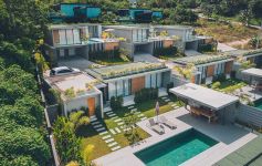 New Estate of 6 Modern 3-Bed Garden Pool Villas, Cheong Mon