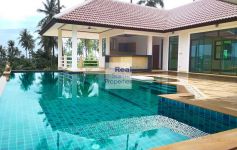 Spacious 4-Bed Sea View Pool Villa, Ban Rak