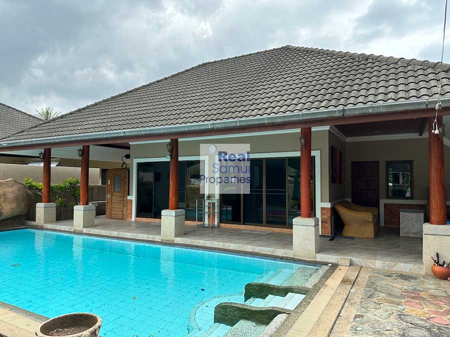 Spacious 5-Bed Garden Pool Villa, 1,000 sqm Land Plot, West Coast