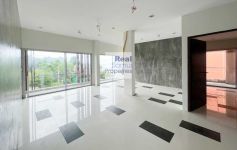 3-Bed Sea View Apartment by Ban Rak Beach