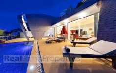 3-Bed 300 Sqm Contemporary Moon Shadow Sea View Villa, Chaweng Noi