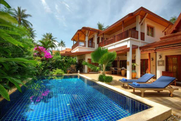 Three Bedroom Beachside Villa