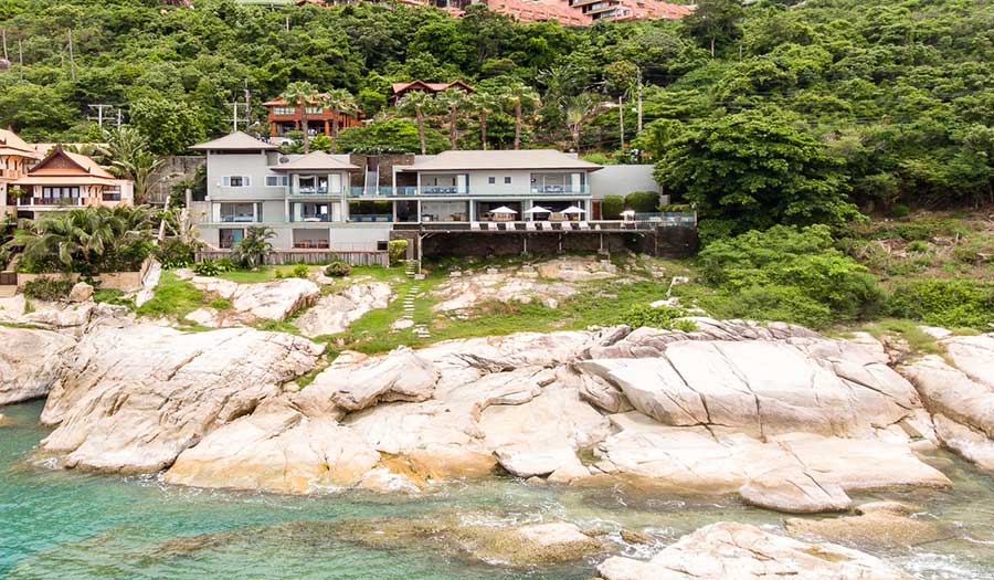 Exclusive 4-Bed Oceanfront Villa, Chaweng Noi