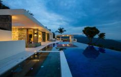 Contemporary 5-Bed Sea View Villa, North-West, Bang Por