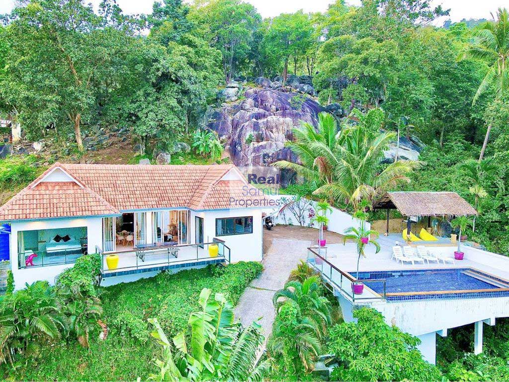 2-Bed Detached Sea View Pool Villa, Chaweng - 1,950 sqm land plot