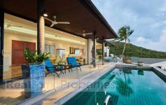 Luxury 4-Bed Contemporary Asian Pool Villa in Gated Estate at Lamai