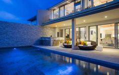 Luxury 4-Bed Sea View Duplex Villa – 100 Metres from Tongson Beach