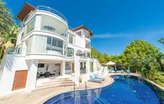 Luxury 4-Bed Sea View Villa, Nathon, West Coast