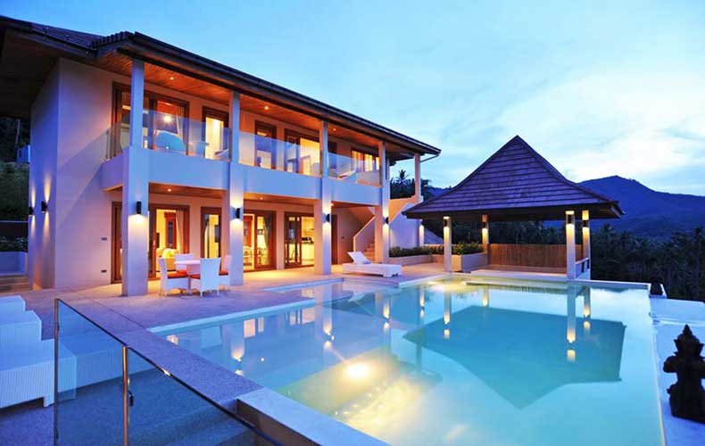 Luxury 5-bed Sea View Pool Villa, Maenam