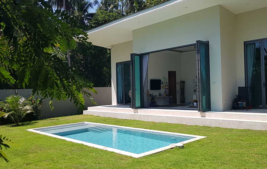 Modern 2 Bed Deluxe Garden Villa - 250 metres to Laem Sor Beach