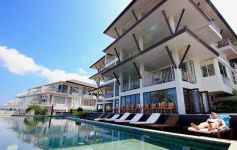Spacious 2-Bed Sea View Condo – Freehold Ownership, Plai Laem