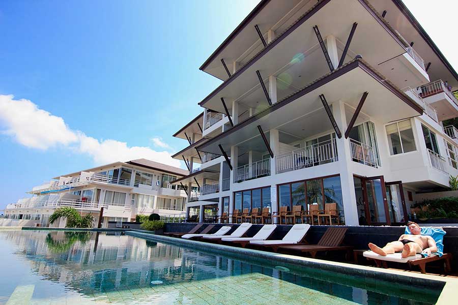 Spacious 2-Bed Sea View Condo – Freehold Ownership, Plai Laem