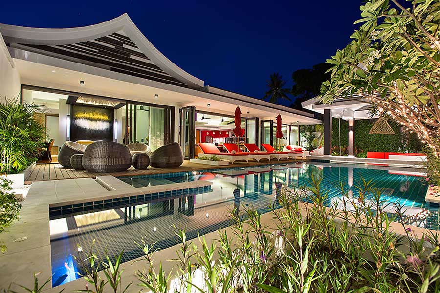 5-Bed Beach Villa, Modern Design, South Coast